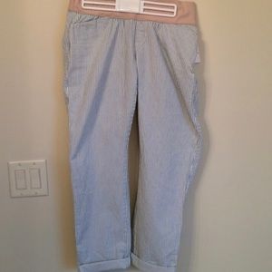Gap maternity pants